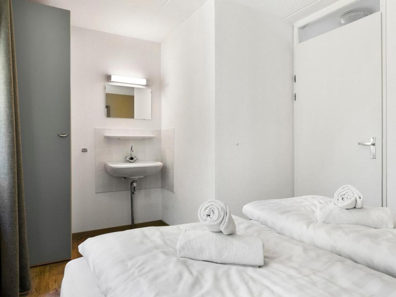 Luxury 4-Person Bungalow In The Holiday Park Landal Twenhaarsveld Holten Zimmer foto