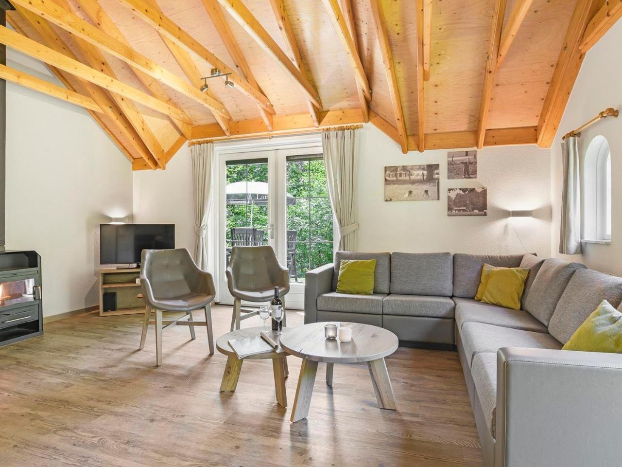 Luxury 4-Person Bungalow In The Holiday Park Landal Twenhaarsveld Holten Zimmer foto